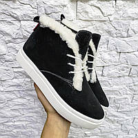 Зимові зручні черевики кеди хайтопи жіночі замшеві чорні на білій підошві розміри 32-41