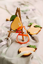 Осінні овочі та фрукти (морква, яблуко, груша)