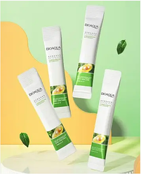 НАБІР 20 ШТ! Зволожуюча маска для волосся з екстрактом авокадо Bioaqua Avocado Moisturizing Hair Mask, 10 мл*20 шт