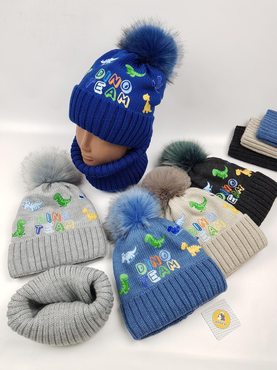 Підліткові польські зимові в'язані шапки на флісі із зав'язками гуртом для хлопчиків, р.46-48, Ambra (Польща), фото 1