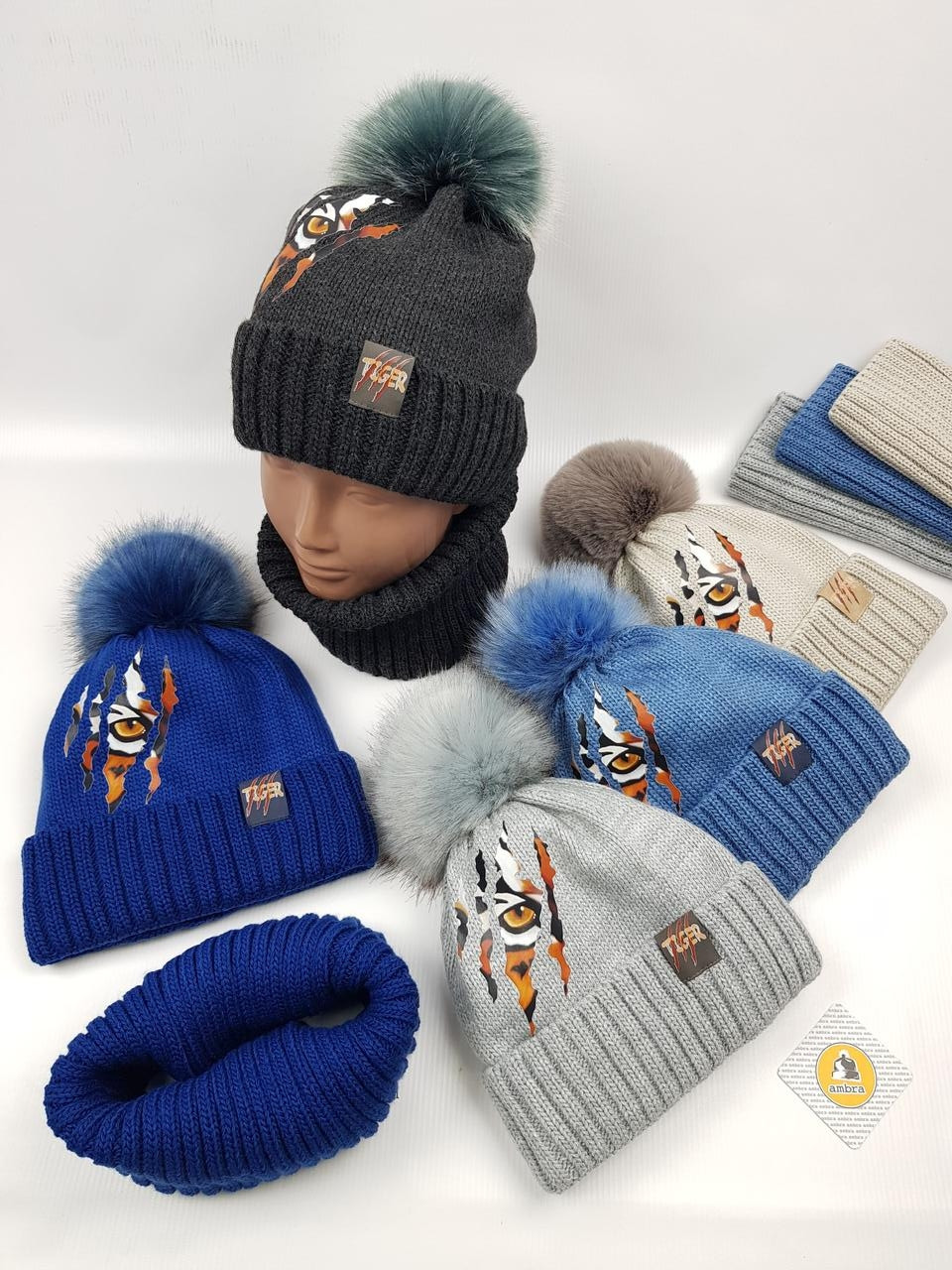 Підліткові польські зимові в'язані шапки на флісі із зав'язками гуртом для хлопчиків, р.46-48, Ambra (Польща), фото 1