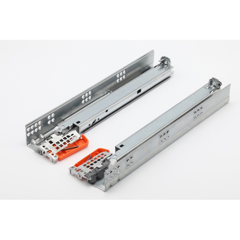 Tandem направляюча Blum 500мм, з дотягом (560F5000B) 16-19мм.