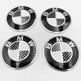 Наклейки на ковпачки заглушки в диски BMW (БМВ) Чорно білий Карбон 56 мм 4 шт