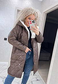 Подовжена стьобана куртка жіноча пальто на кнопках єврозима з поясом "Paloma" Повсякденна практична легка тепла жіноча куртка