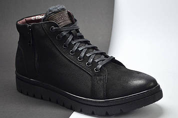 Чоловічі комфортні зимові шкіряні черевики нубукові чорні TSEVO 8150