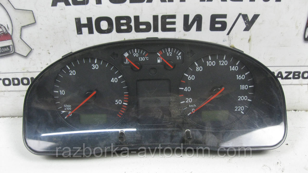 Панель приладів VW Passat B5 (1997-2000) 1,9TD OE:3B1919860C