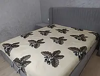 Тепла натуральна ковдра з овечої вовни 195×217 см двоспальна, оздоровча, дихаюча, антисептична