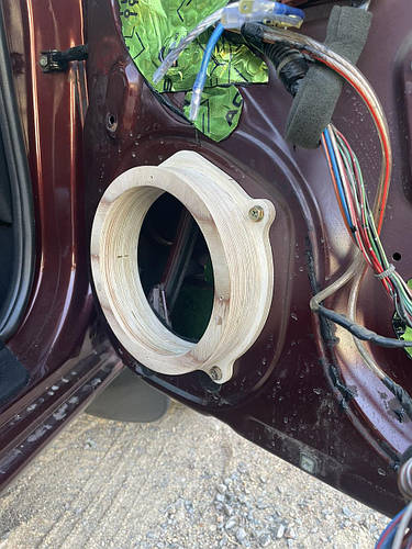 Акустические подиумы, проставки под динамики на Nissan Maxima A32 (ID ...