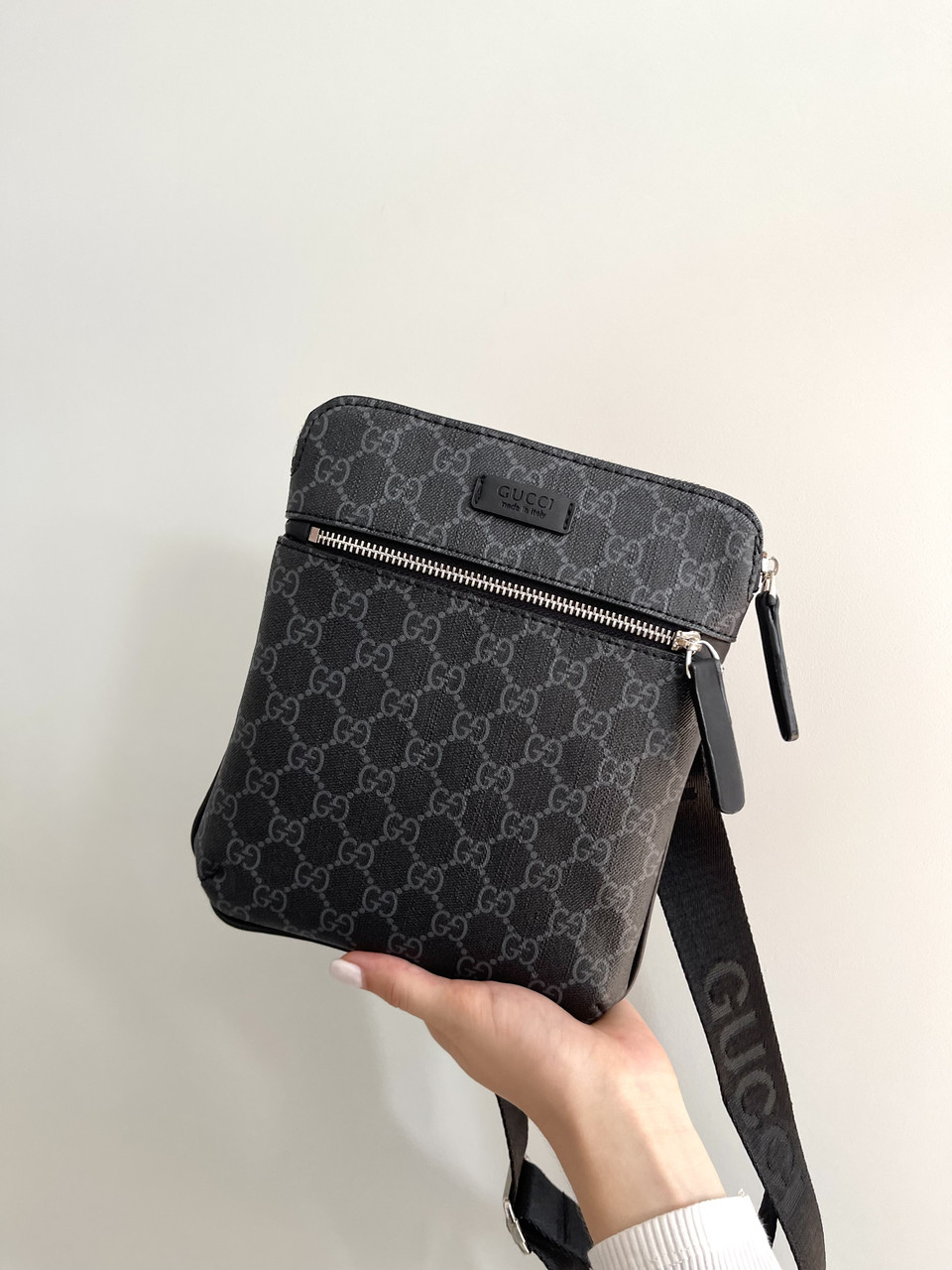 Gucci mens bag black sale