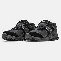 Кроссовки черные мужские меховые New Balance 2002R