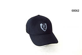 Бейсболка осіння чорна кашемірова на флісі  DaVaNi 00062