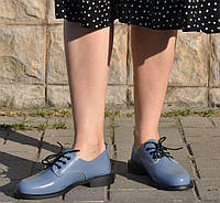 Размеры 36, 37, 38, 39, 40 Демисезонные женские туфли на низком ходу, эко-кожа, голубые Space 213-15