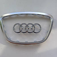 Значок рамка ауді накладка емблема на кермо Audi A4 Q7 A6 C7 Q5 A8