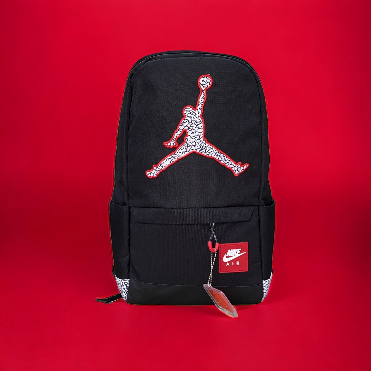 "Рюкзак Nike Air Jordan Jumpman: стильний аксесуар із дизайном Air Jordan"