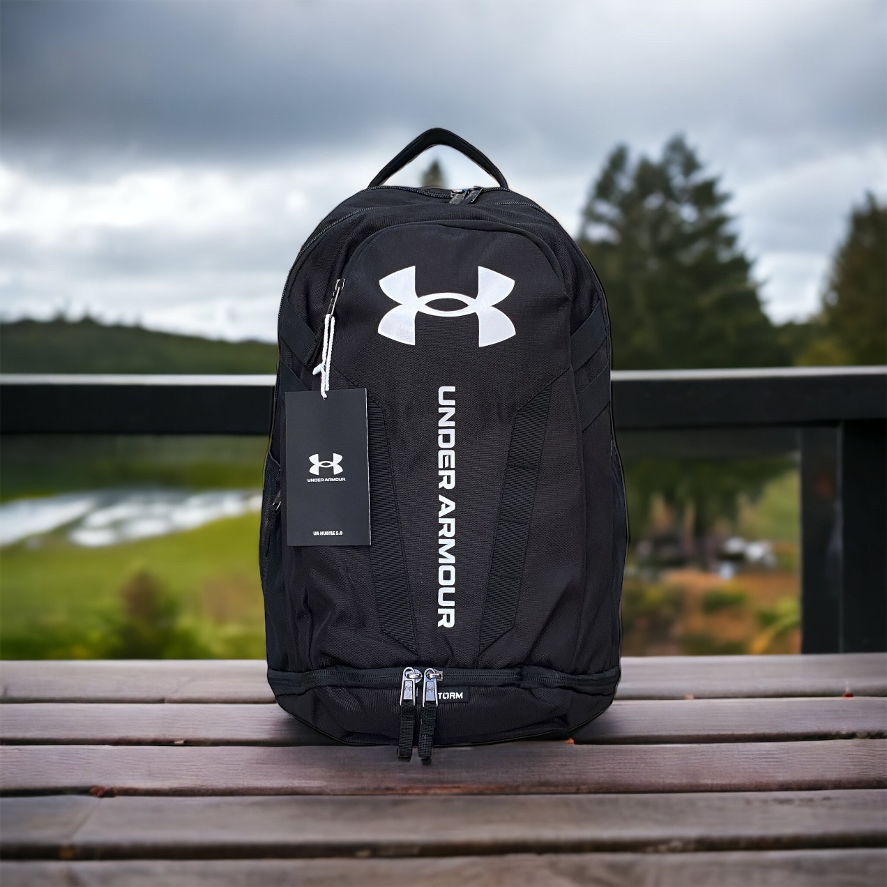 "Модний і комфортний рюкзак Under Armour UA Hustle Lite"