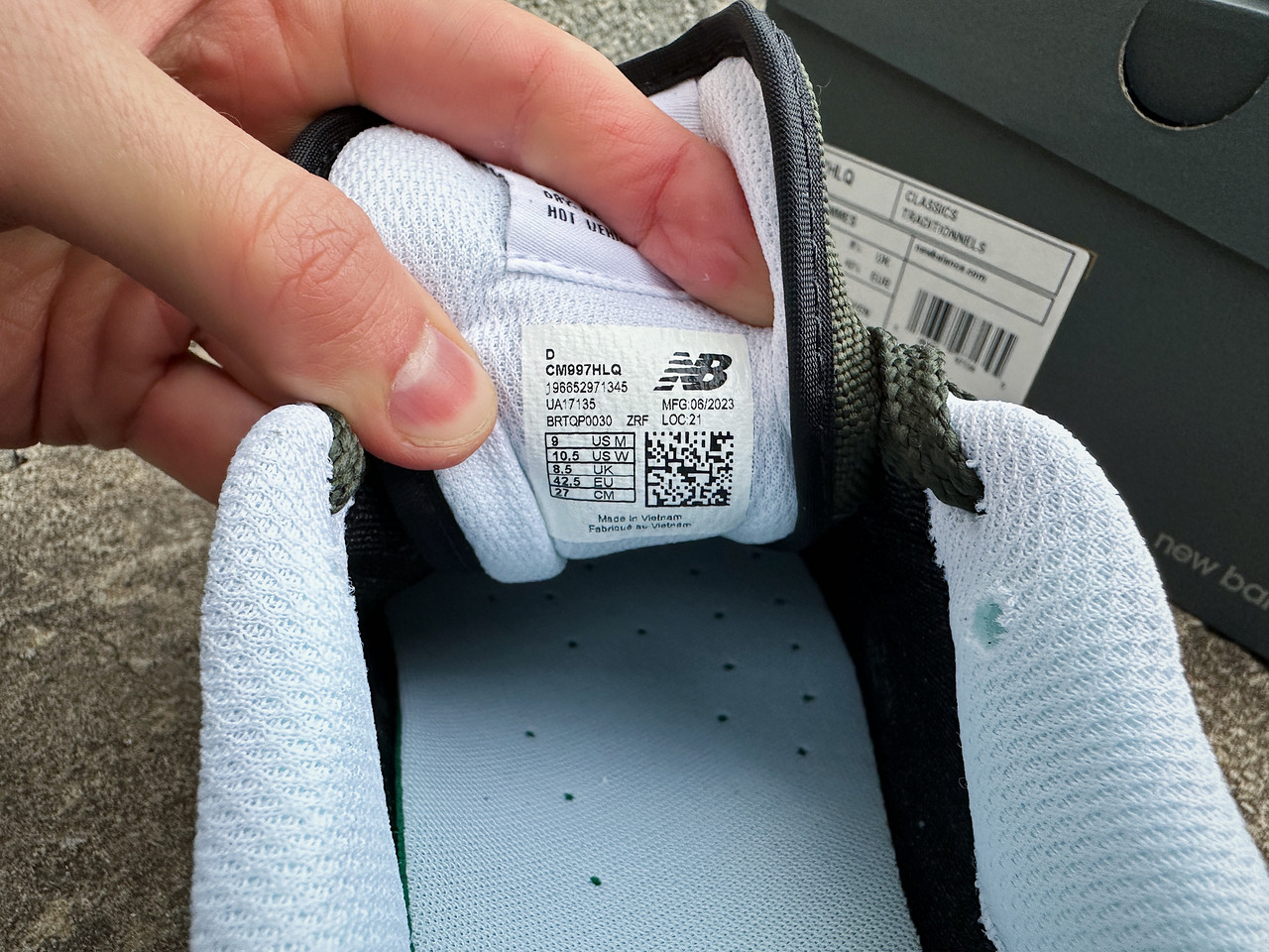 Мужские кроссовки New Balance 997H Cordura CM997HLQ зеленые