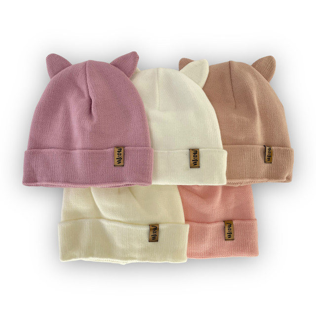 Теплая зимняя шапка для девочки