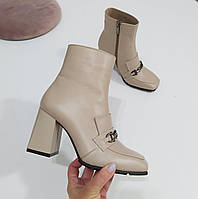 Черевики шкіряні на каблуку бежеві /22122/ 39р
