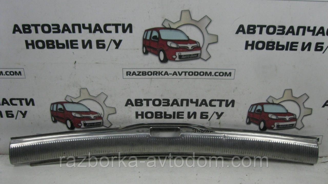 Накладка панелі багажника універсал VW Passat B5 (1997-2000) OE:3B9863459G