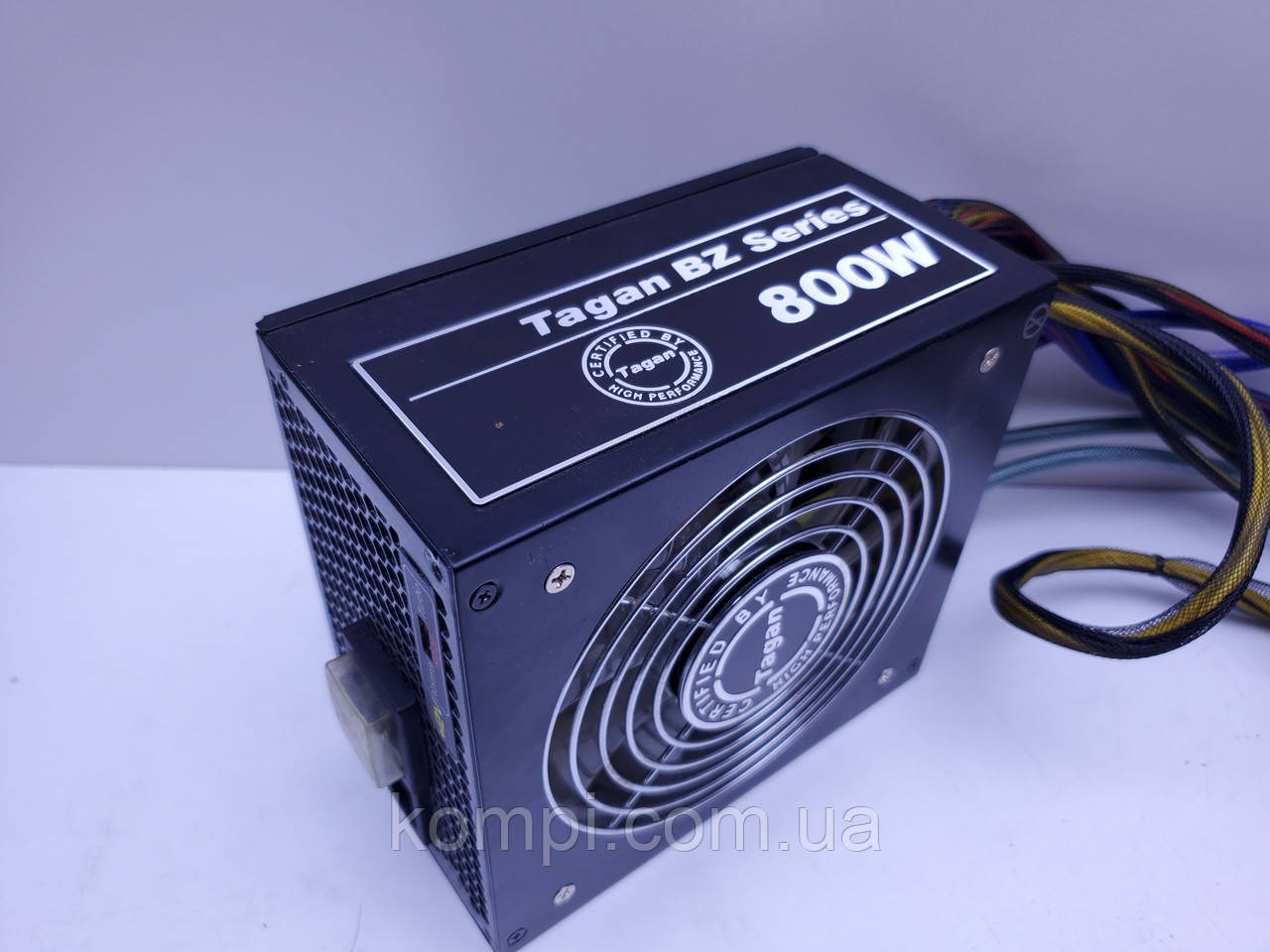 Блок живлення TAGAN 800W (BZ800,LED,Modular,б/у)