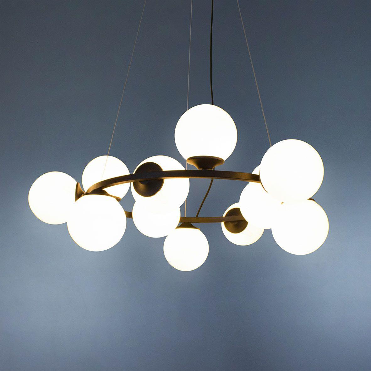 Люстра на тросах чорна металева 12 скляних білих плафонів E14 80х140 см