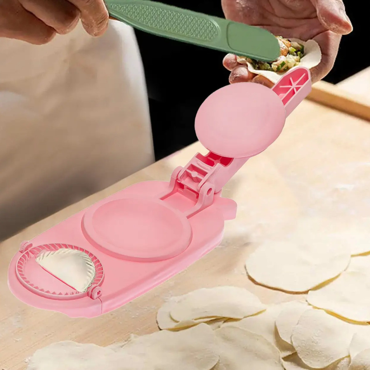 Пристрій для ліплення пельменів вареників DIY