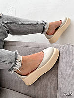 Жіночі світлі туфлі 36, 37 розміру з натуральної шкіри бежевого кольору
