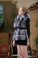 Жилет из чернобурки с капюшоном Silver fox fur vest