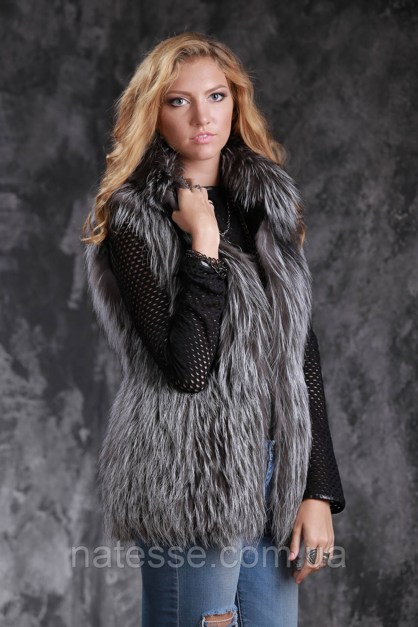 Жилет из финской длинноворсной чернобурки SAGA Silver fox fur vest gilet sleeveless - фото 2 - id-p1981833190