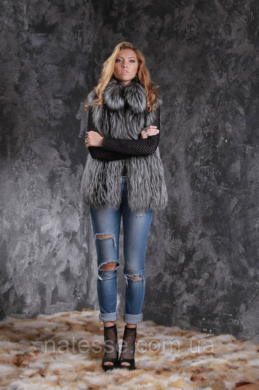 Жилет из финской длинноворсной чернобурки SAGA Silver fox fur vest gilet sleeveless - фото 3 - id-p1981833190