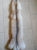 Шкуры мех белой лисы Фанни длиной 85-90 см