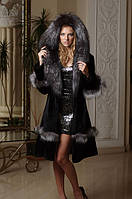 Шуба з мутону і фінської чорнобурки Mouton fur coat with Finn silver fox trim