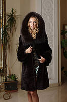 Шуба з мутону, обробка з фішера Mouton fur coat fur-coat trimmed / decorated with Fisher