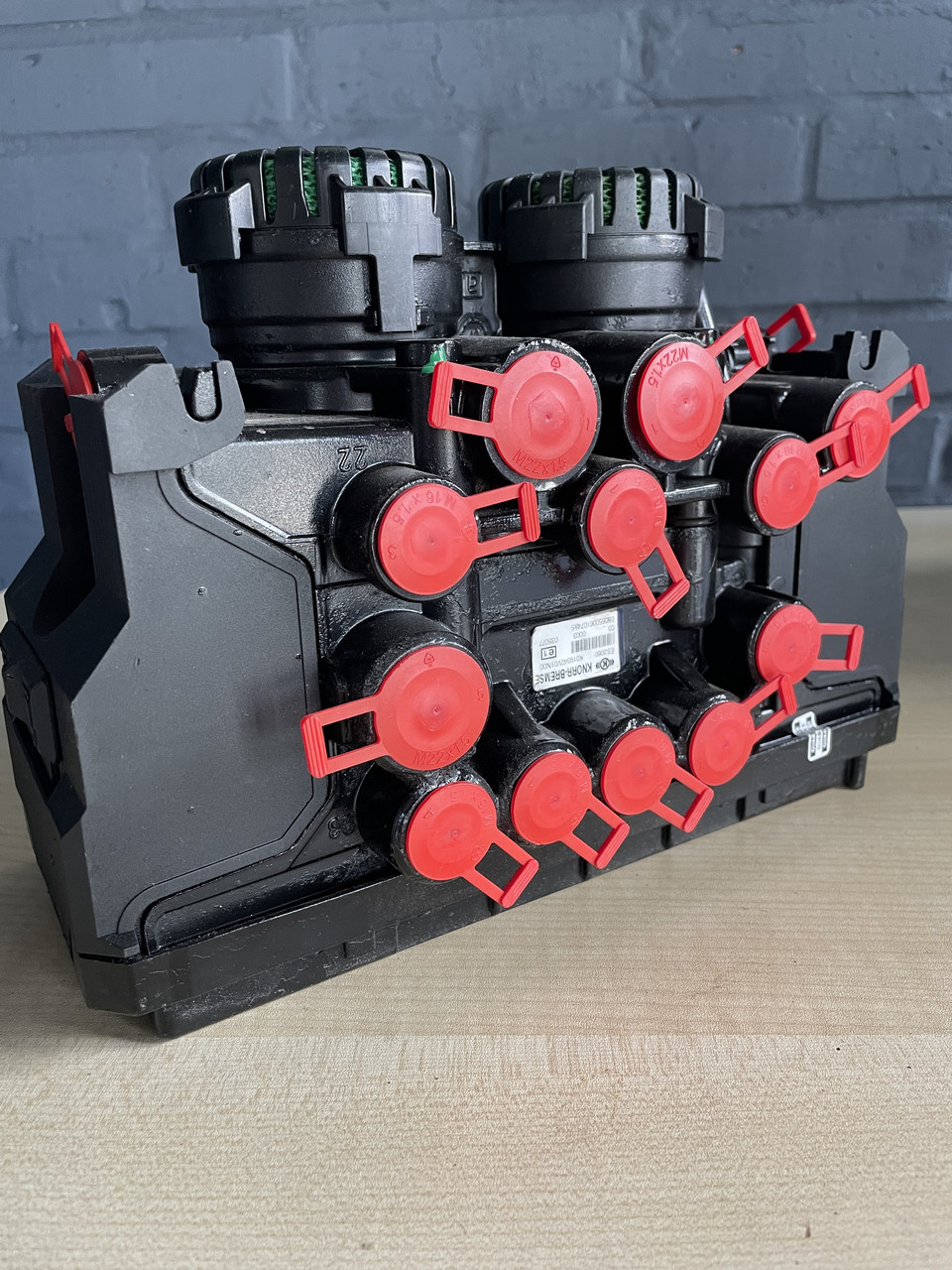 Модулятор EBS Knorr-Bremse причепа ES2060/K019342 (ID#1981870681), цена ...