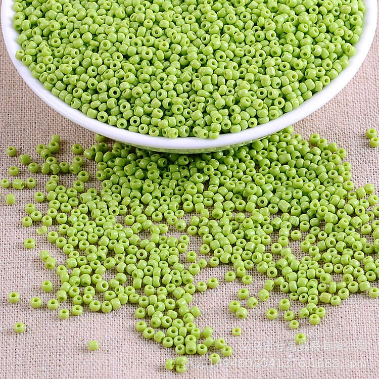 Бісер Натуральний 2 мм 50 г Салатовий, фото 1