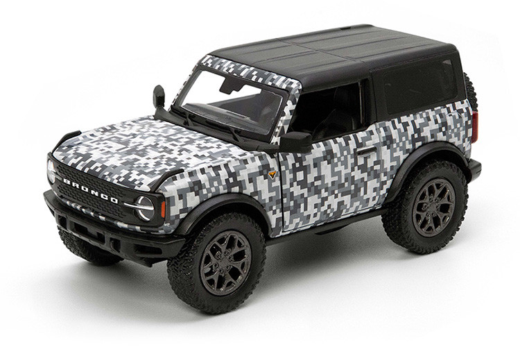 Металева машинка Kinsmart Ford Bronco Camo Edition 2022 KT5445WB