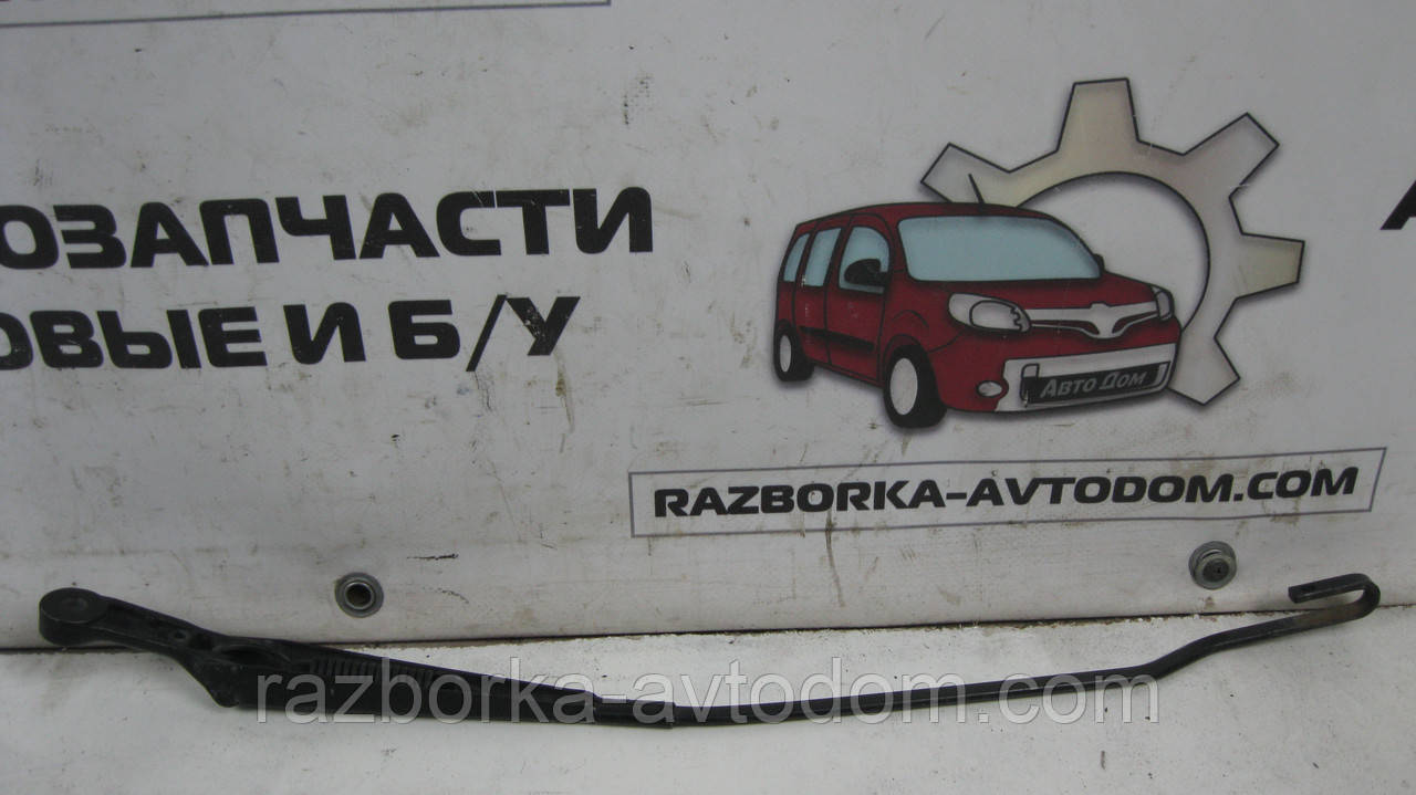 Двонік передній правий VW Passat B5 (1997-2000) OE:1H1955410A