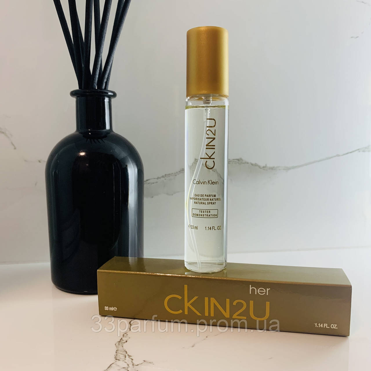 Женские духи Calvin Klein CK IN2U Her 33ml парфюмированная вода (Кельвин Кляйн Ин 2 Ю для Нее) - фото 1 - id-p1982147959