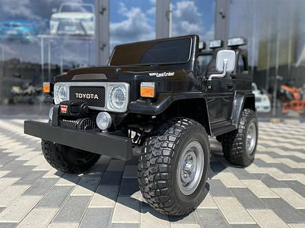 Дитячий електромобіль джип двомісний Toyota M 4968EBLR-2 (MP3, USB, SD, мотори 4x80W, акуму 24V7AH), фото 1