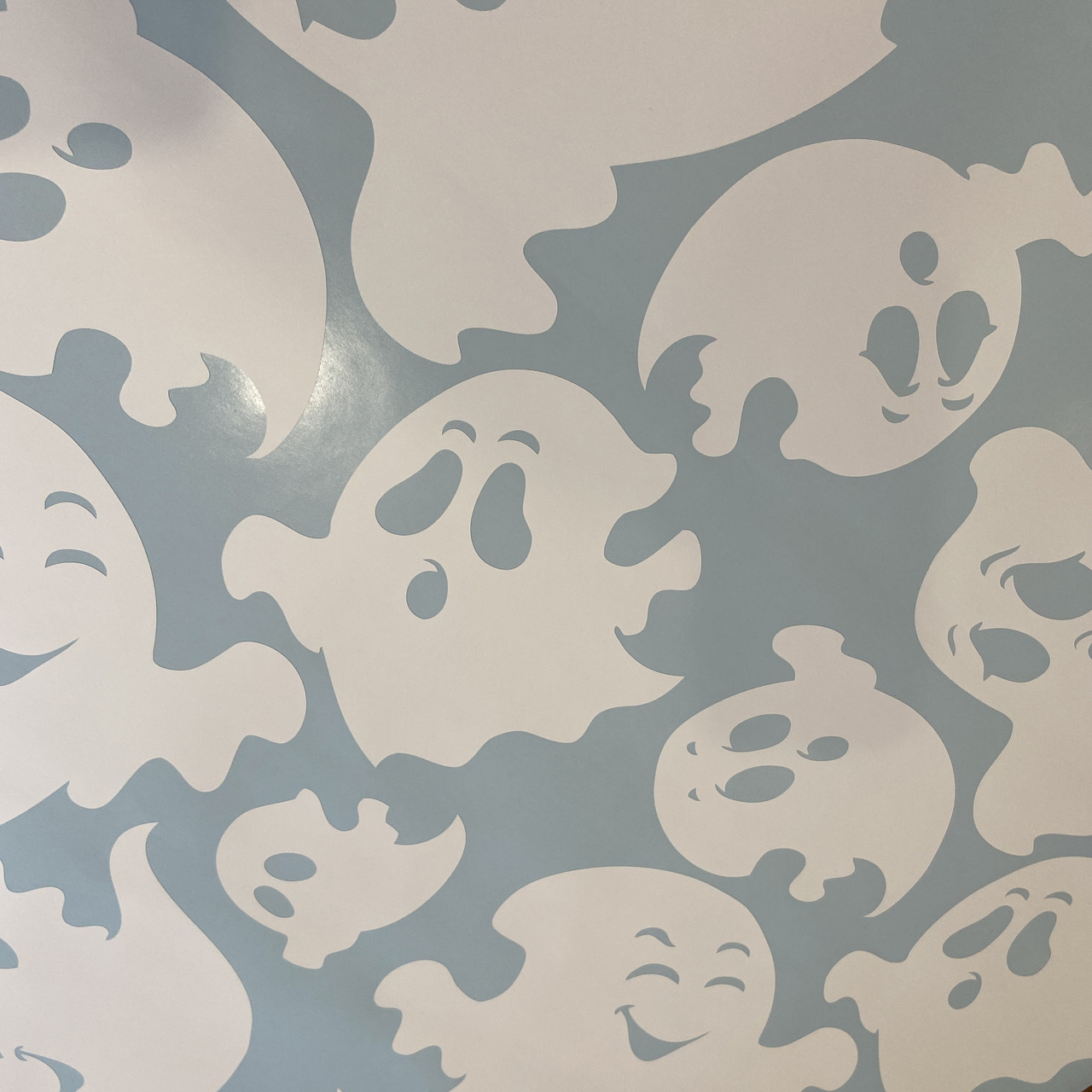 Виниловые наклейки на стену Веселые привидения Набор 9 шт. (декор окон Хэллоуин) призраки глянцевая Белый - фото 8 - id-p1982574796