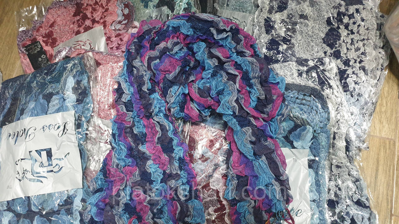 Шарфи жіночі широкі палантини