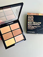 Палітра M.A.C Studio Fix Conceal And Correct Palette відтінок Medium