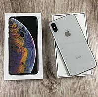 Apple iPhone Xs 64Gb Silver