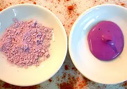 Маска з фіолетовою глиною від зморщок та пігментних п'ятен