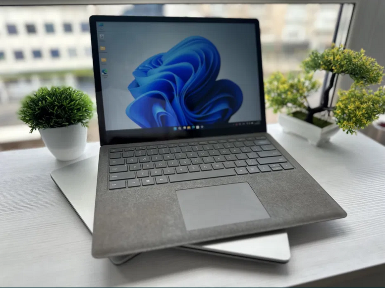 Сенсорний ультрабук Microsoft Surface Laptop 13.5 QHD 8/256 GB Б/В, фото 1