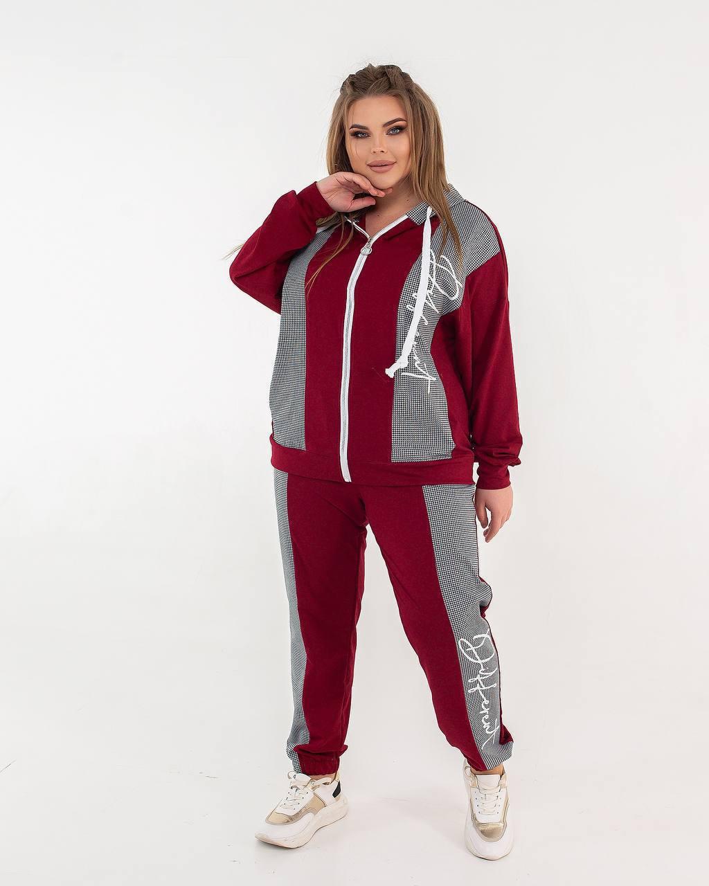 Спортивний костюм жіночий з капюшоном