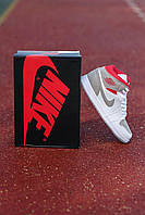 Кроссовки, кеды отличное качество Nike Air Jordan 1 Retro Mid Grey White Red кроссовки и кеды высокое качество