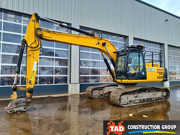 JCB JS240LC