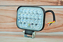 Фара LED прямокутна 63W 6000K (21 діодів) (13см х 9см  х 3см) (ближній + дальній)