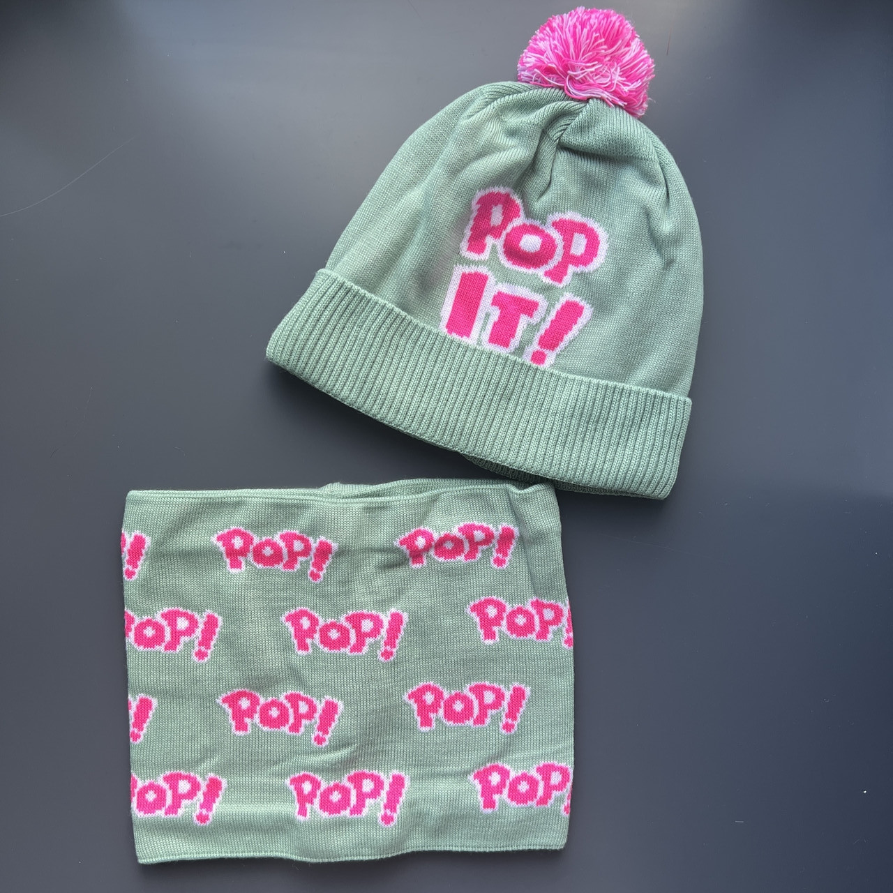 Набір зимовий для дівчинки шапка і хомут 4-8 років